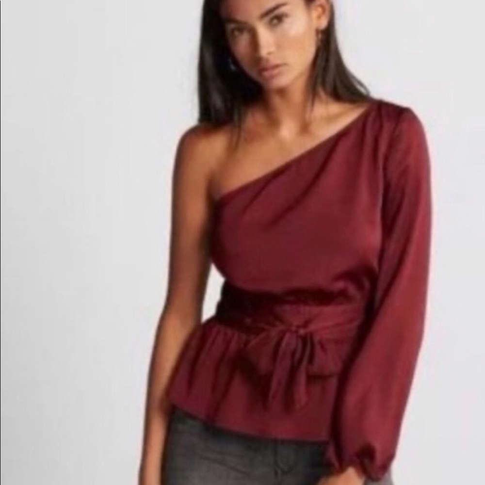 One shoulder blouse